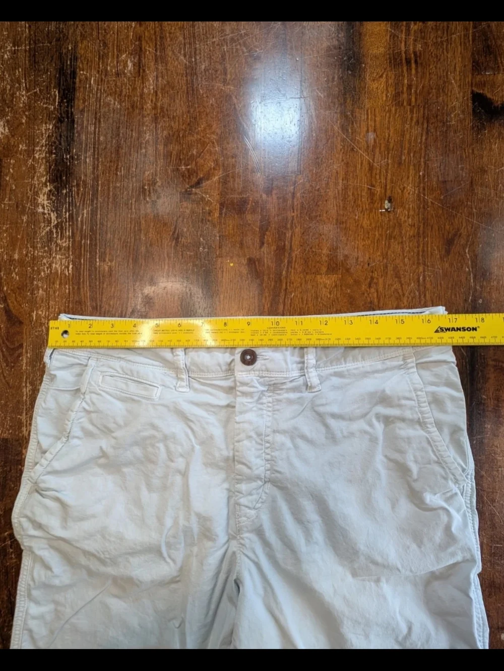 American Eagle Shorts Mens Size 32 Pale Blue Chino Casual Summer Cotton Used